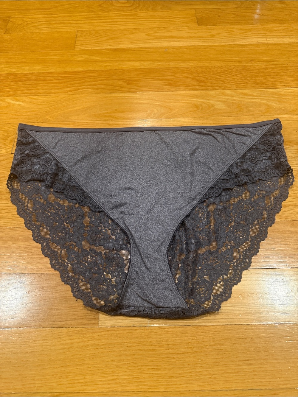 Torrid curve women’s gray hipster panties size 4 .